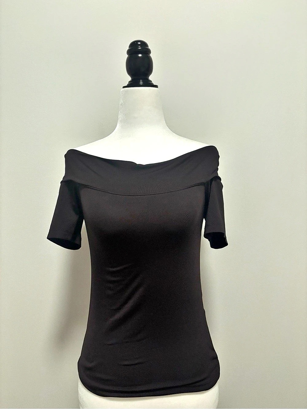 H&M Short Sleeve Black Medium Top Approx Size Small